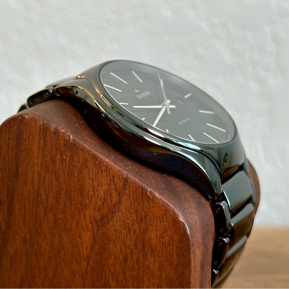 Rado True Automatic in black ceramic - Picture 2 of 13